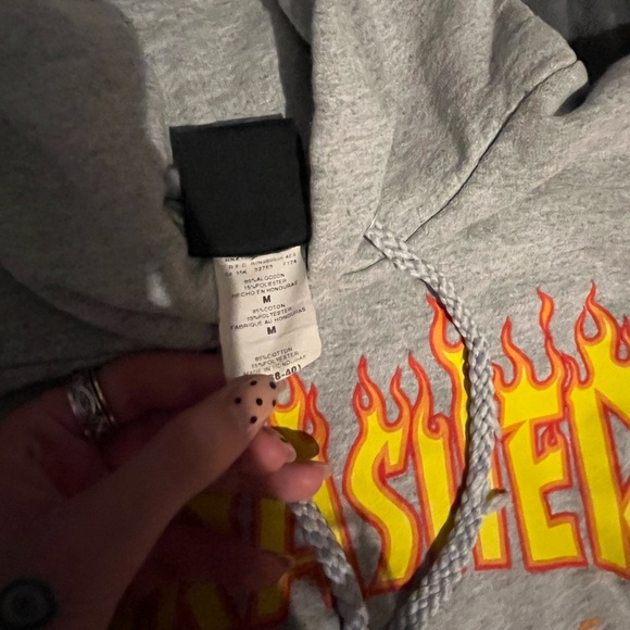 Medium Thrashers gray sweatshirt - Picture 4 of 4